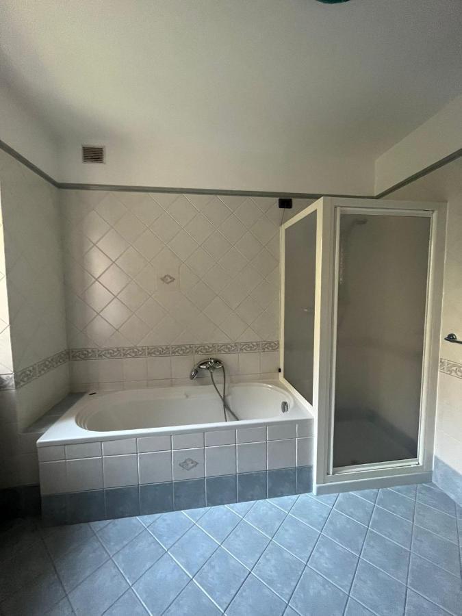 Rovere della LunaCasa Romyアパートメント エクステリア 写真